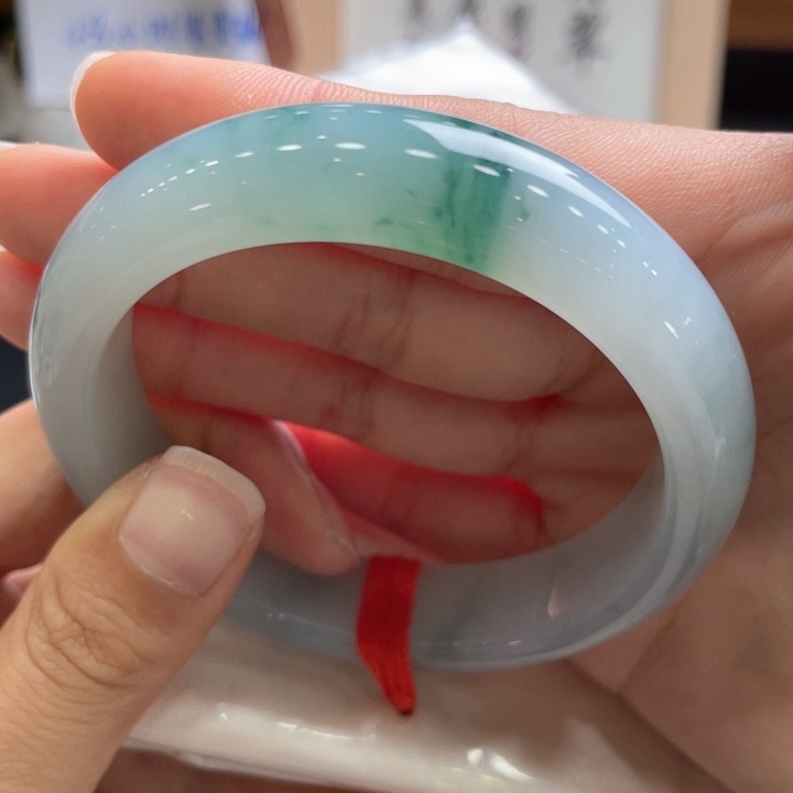 翡翠手镯未镶嵌翡翠手镯12号