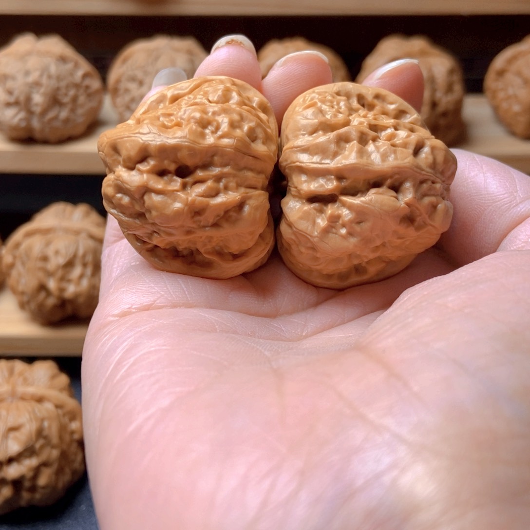 文玩核桃吊坠赵****‘蛤蟆头