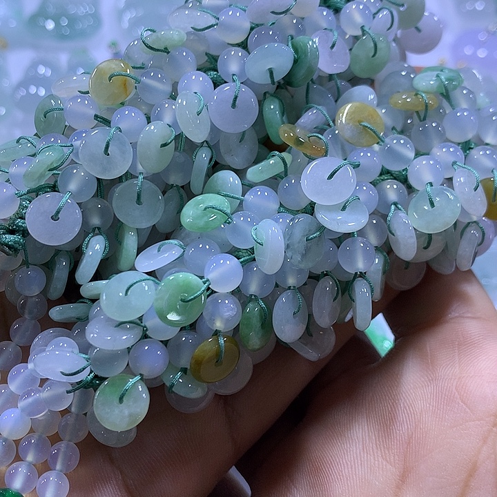 翡翠未镶嵌颈饰天然翡翠A货车挂多样性发货发其一