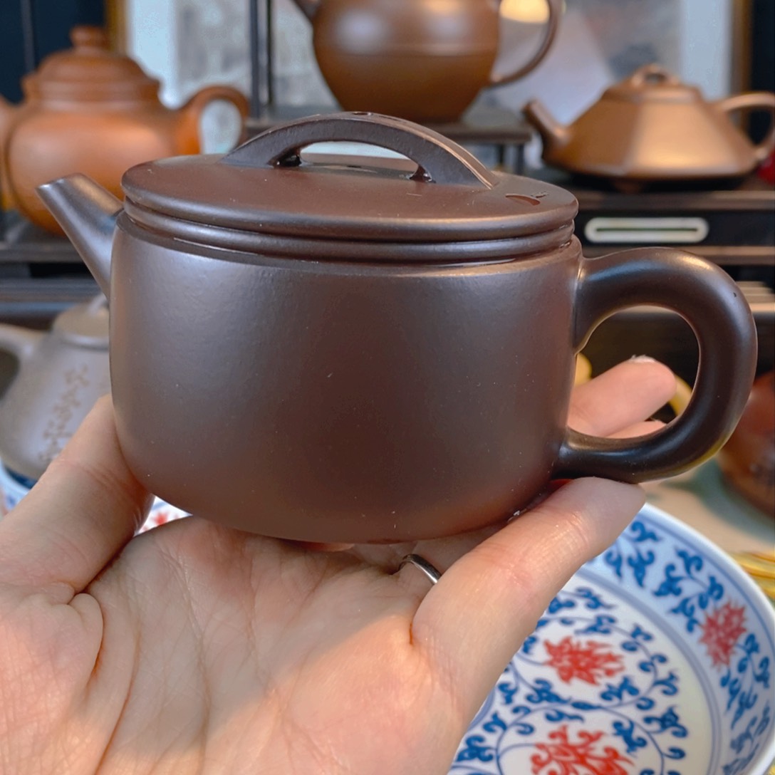 紫砂茶壶茄皮紫汉瓦