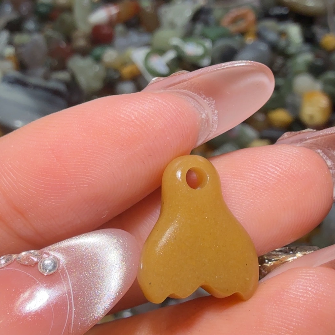 和田玉未镶嵌珠宝半成品