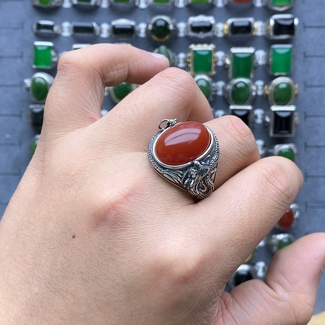 玛瑙/玉髓戒指银S925镶嵌厚**饰