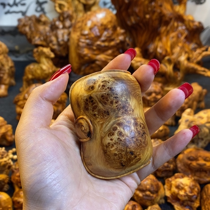 崖柏钱包手把件手把件