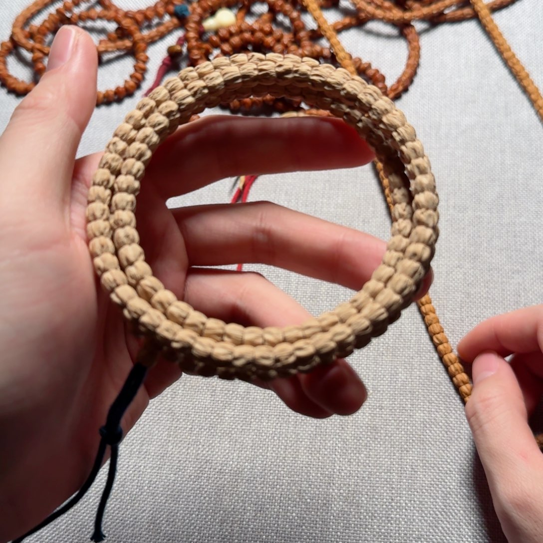 【闪购商品】柏香籽/百香籽吊坠