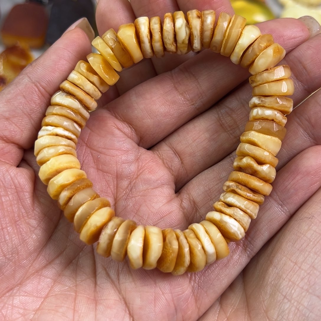 蜜蜡颈饰未镶嵌蜜蜡