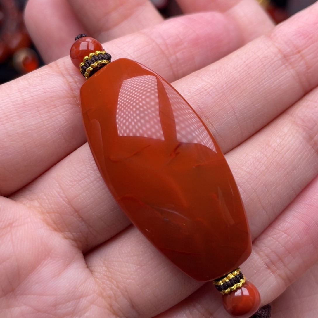 南红玛瑙未镶嵌珠宝奇石手牌