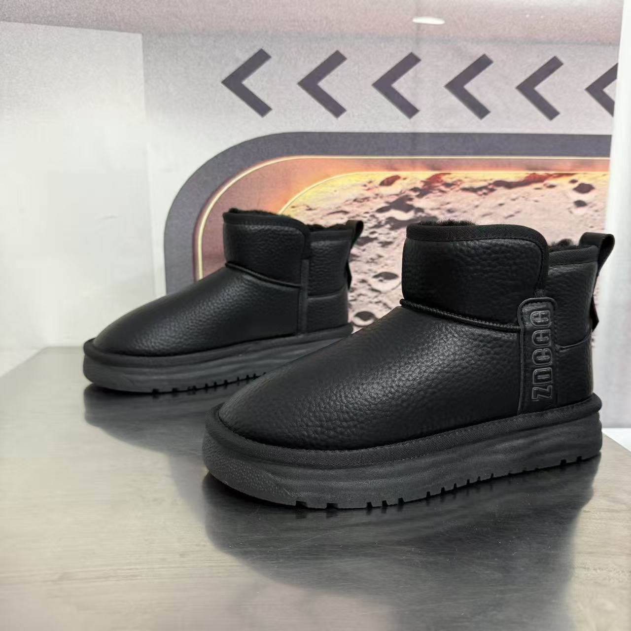 8802棉里新款2025圆头系带经典休闲板鞋男款时尚鞋潮鞋男