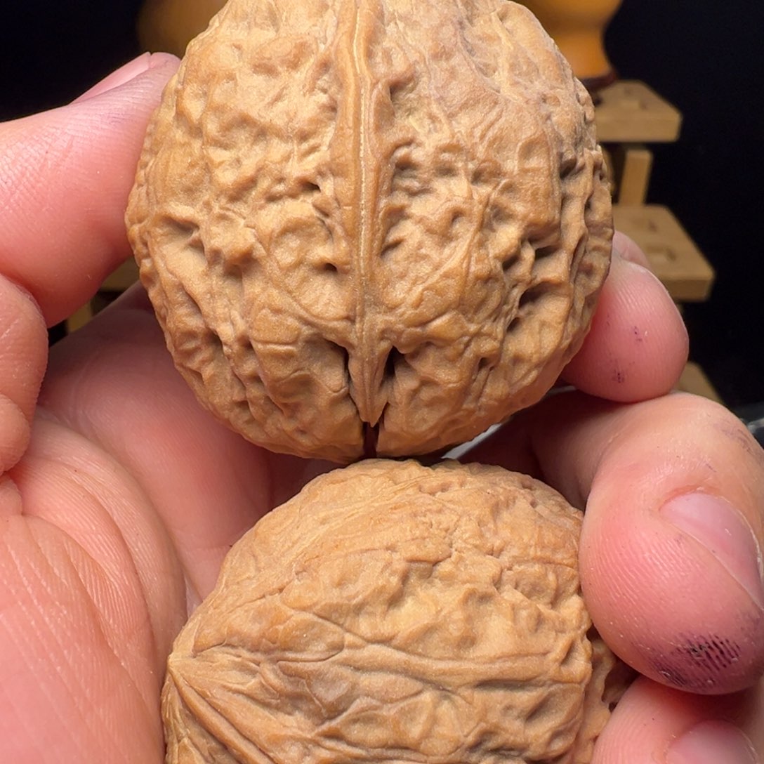 文玩核桃吊坠罗汉佛手44mm