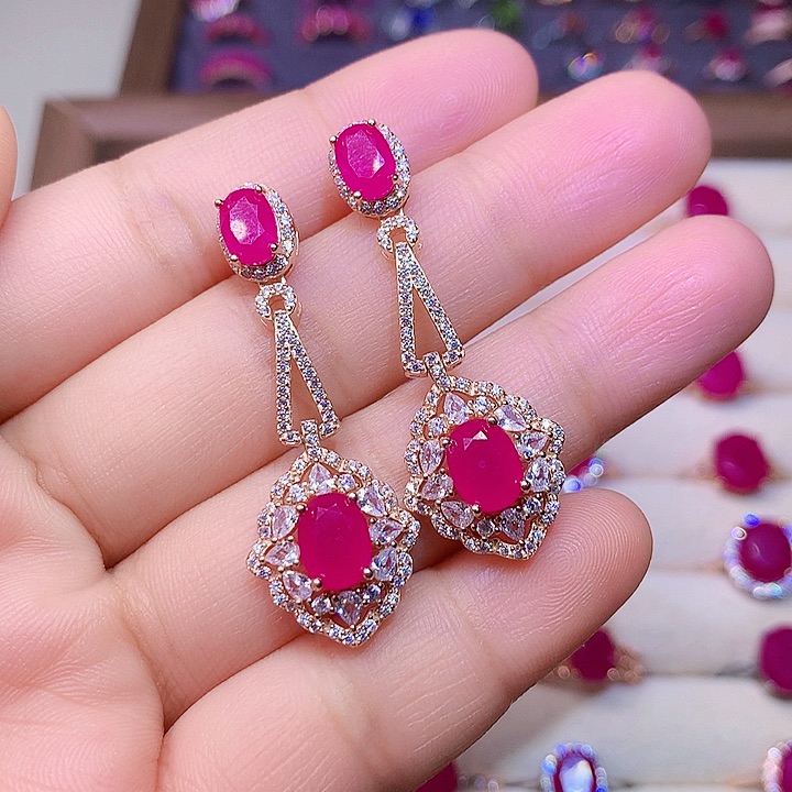 红宝石耳饰银S925镶嵌奕****a