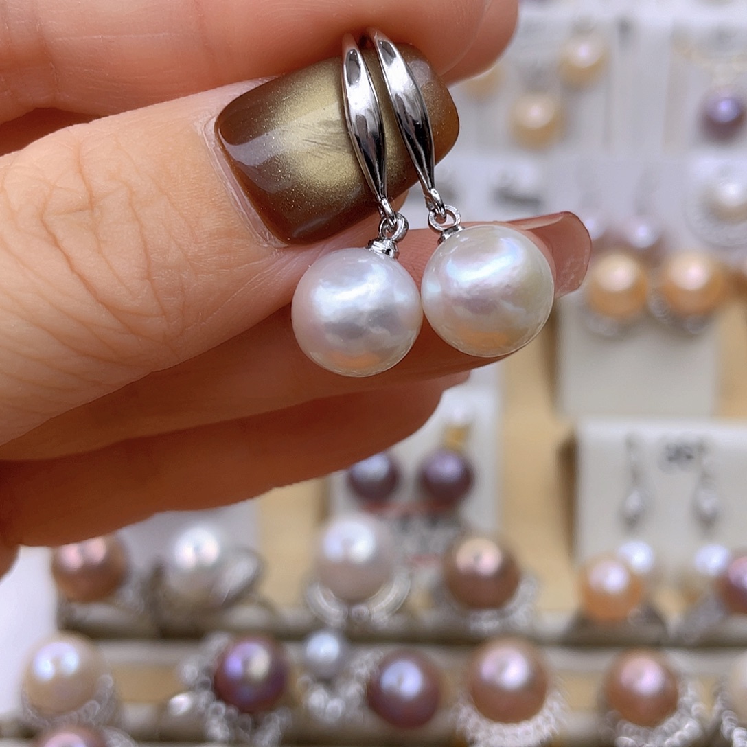 耳饰淡水珍珠未镶嵌