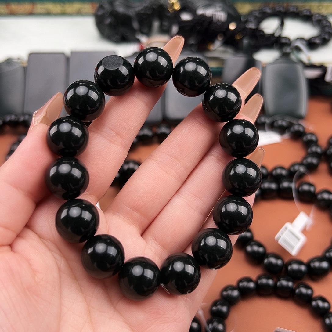 白***水和田玉未镶嵌手串