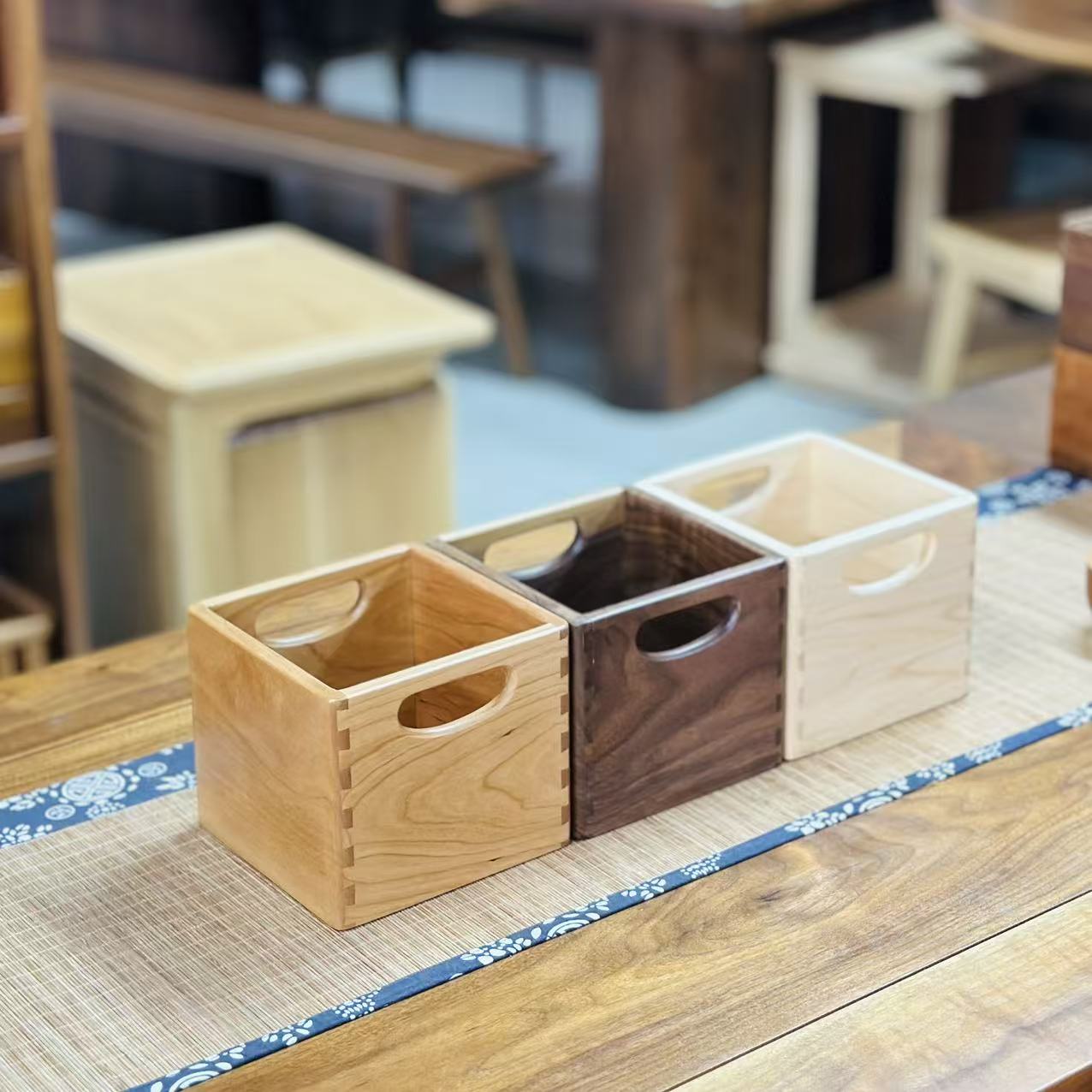 （浮力宝宝箱）园丰店 榫卯百宝箱储物放餐边柜原木正方形