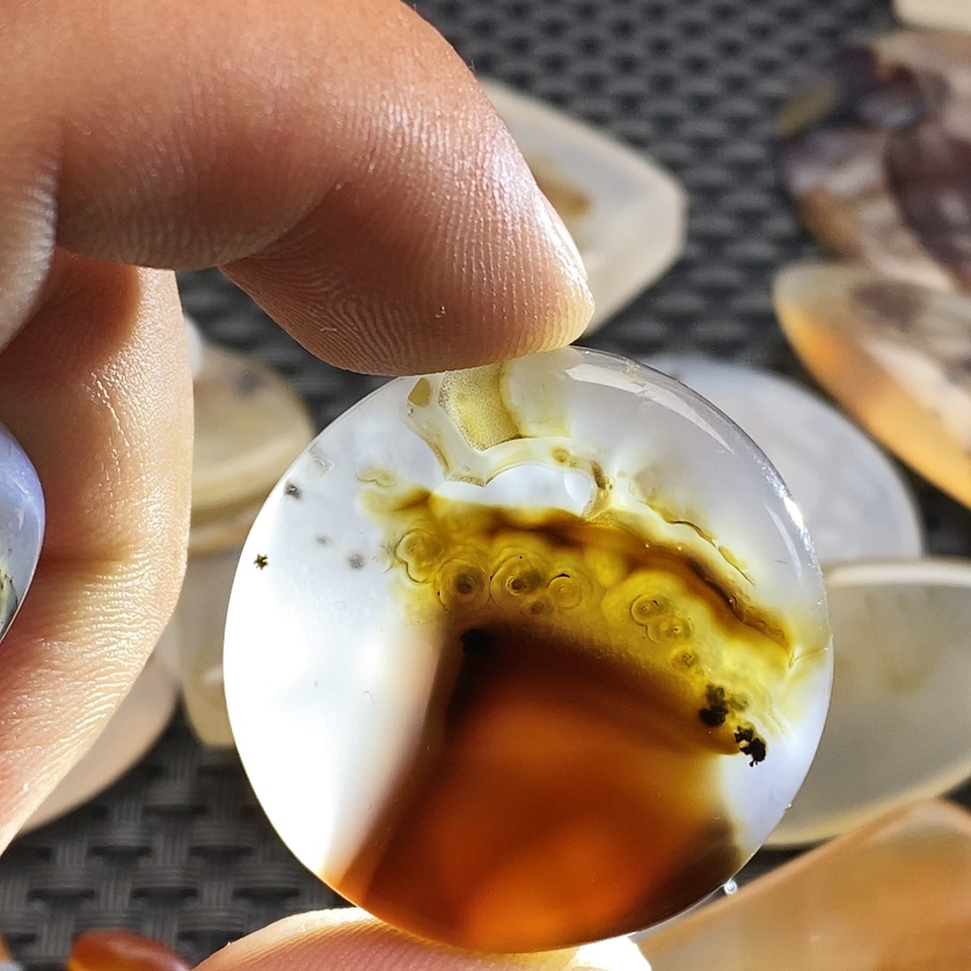 梦***裳玛瑙/玉髓未镶嵌吊坠(不含链)