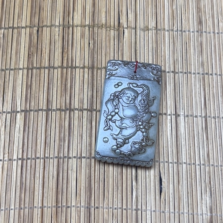 圖****和田玉未镶嵌挂件