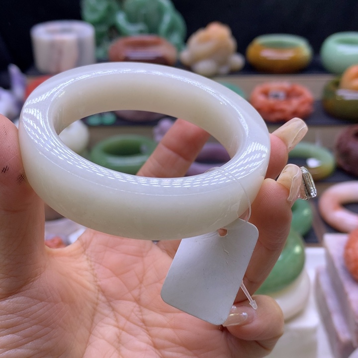 心***光石英岩玉未镶嵌13468975444