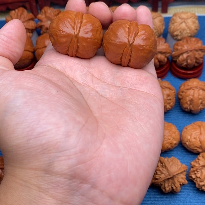 弋***包文玩核桃把件精品小手捻