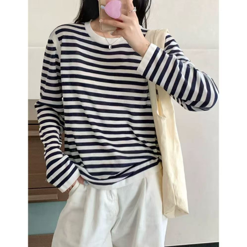 丽姐家~钢琴条纹长袖时尚休闲百搭宽松条纹圆领早秋上衣