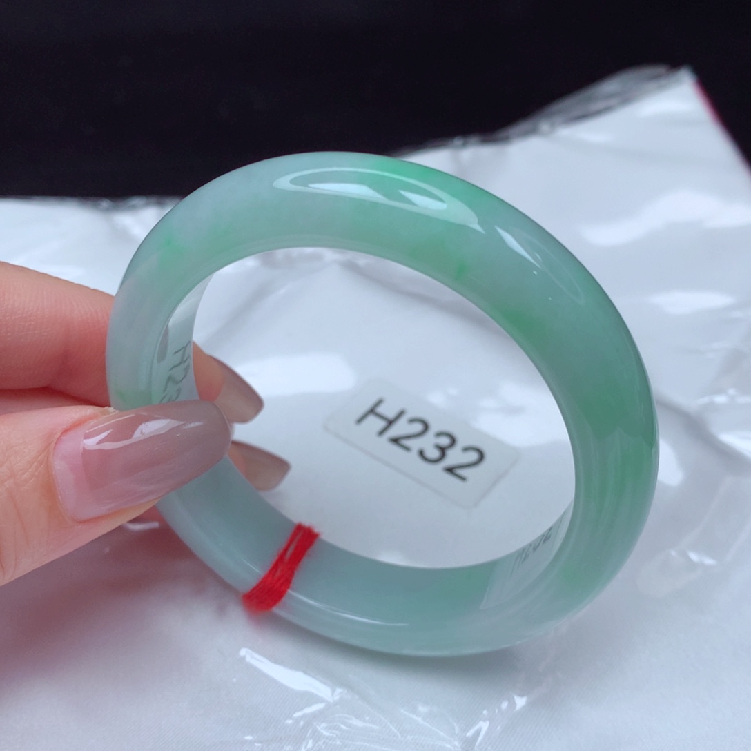 翡翠手镯未镶嵌手镯53