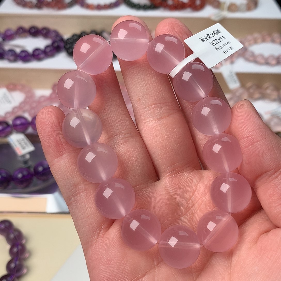 水晶手串未镶嵌汪*福粉水晶