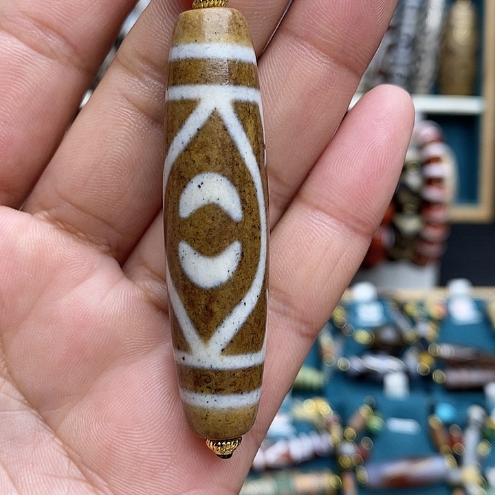 玛瑙/玉髓颈饰合金