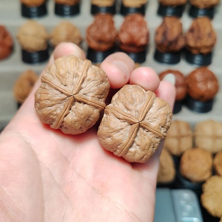 文玩核桃把件p****e福利四棱37尺