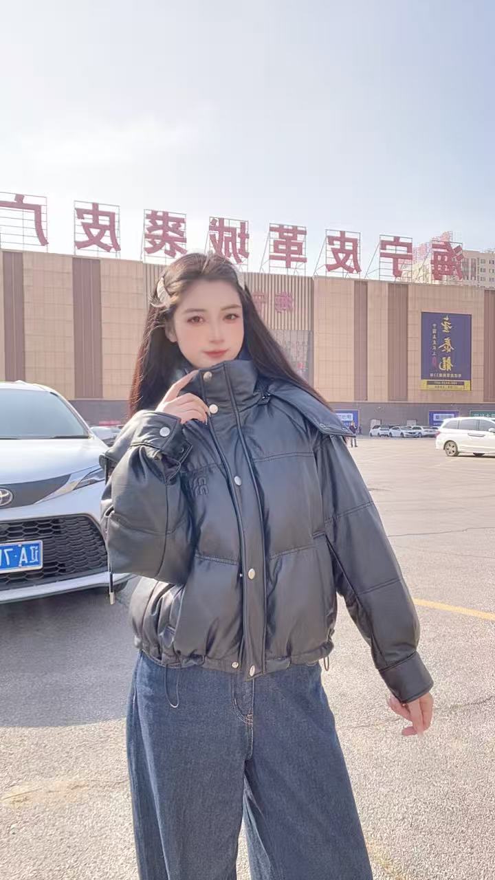网红大爆款冬季时尚休闲外套女款加厚保暖女士