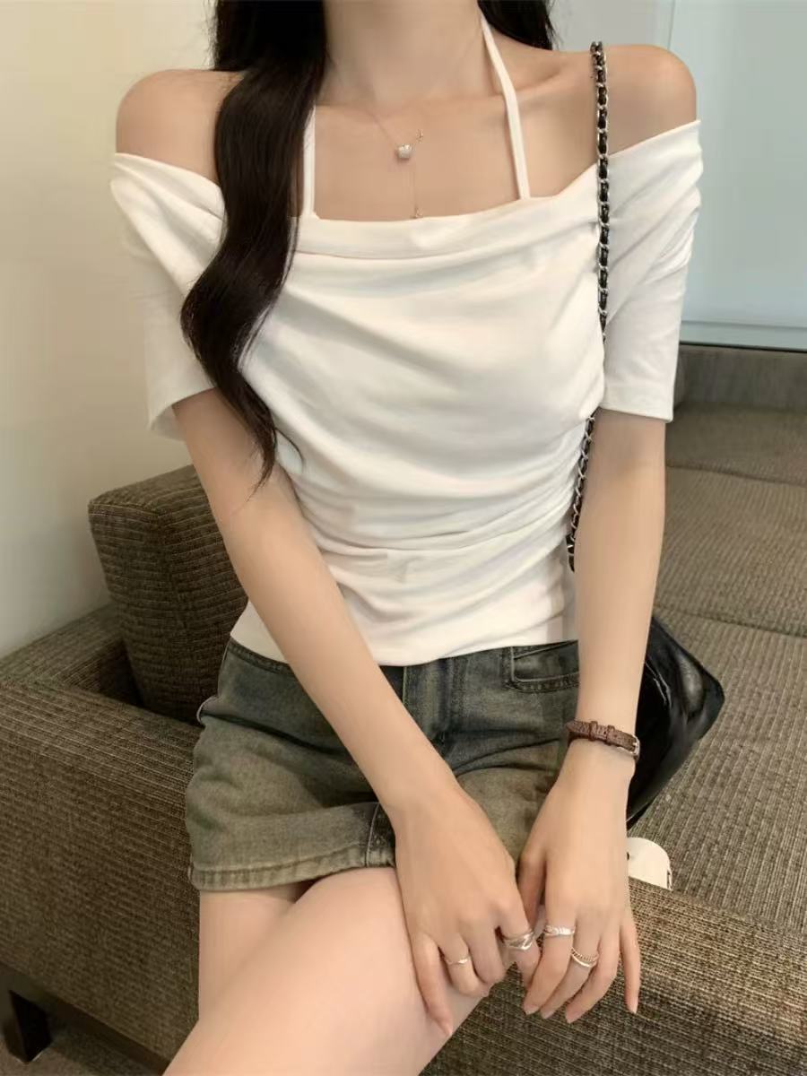 珊珊家大码纯欲风荡领挂脖假两件短袖夏装2025性感收腰辣妹短上衣