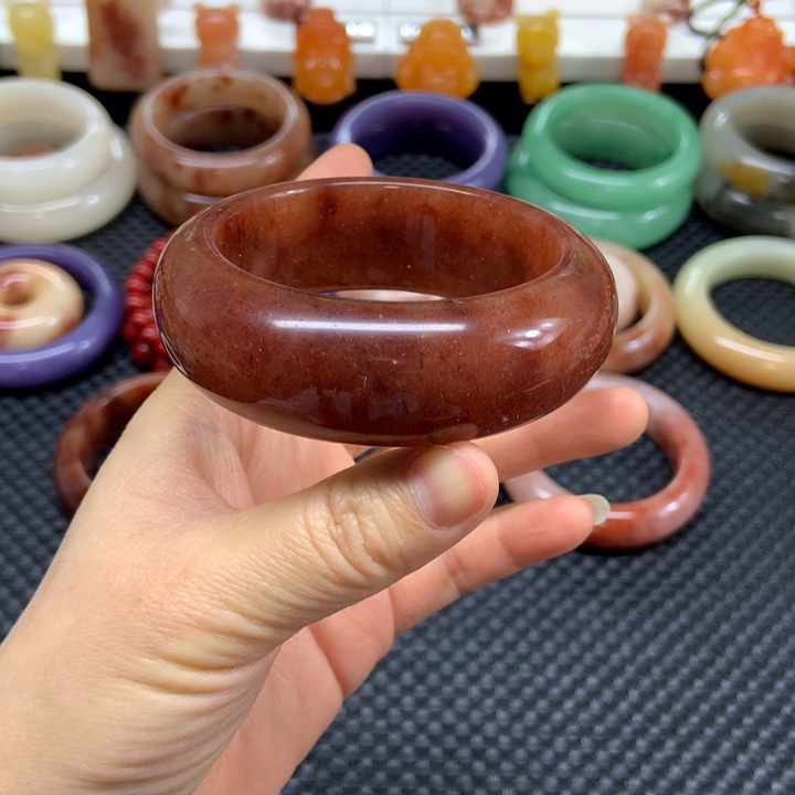 石英质玉未镶嵌手镯