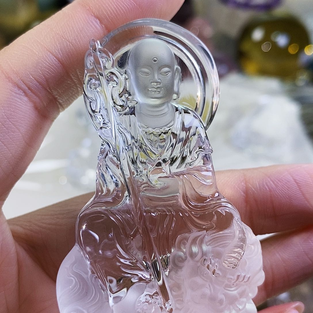 水晶天然水晶吊坠漂亮赠珠链未镶嵌心****?