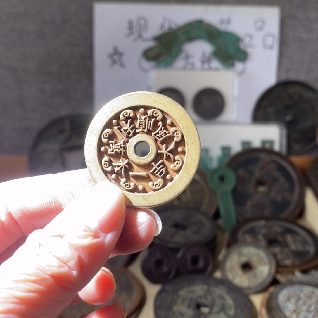 铜现代汉语片现代工艺品