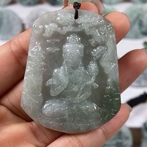 翡翠颈饰未镶嵌大势至菩萨