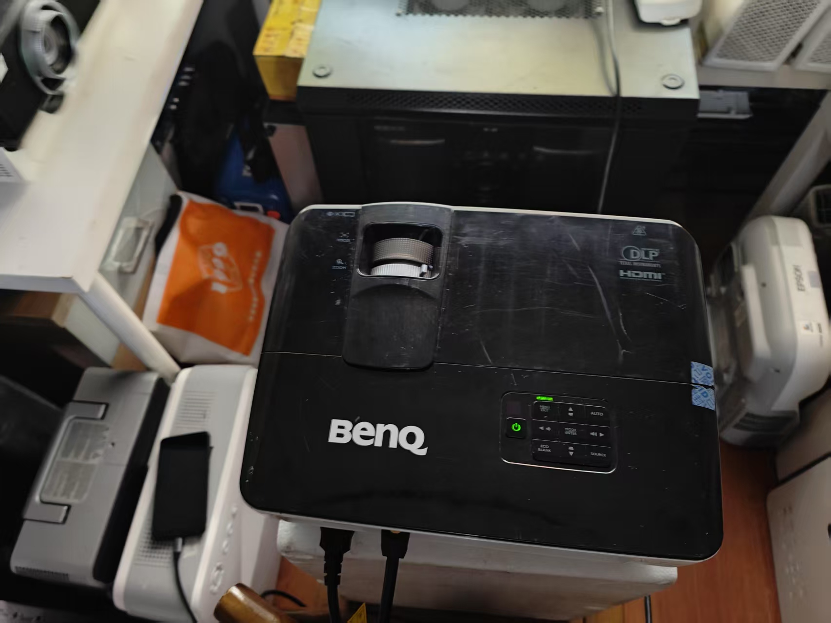8新 Benq/明基 8成新 明基1080P短焦投影仪PH系列 不包邮