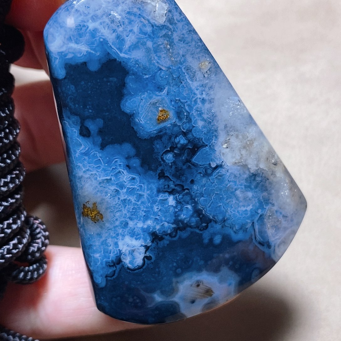 未镶嵌颈饰玛瑙/玉髓a****o