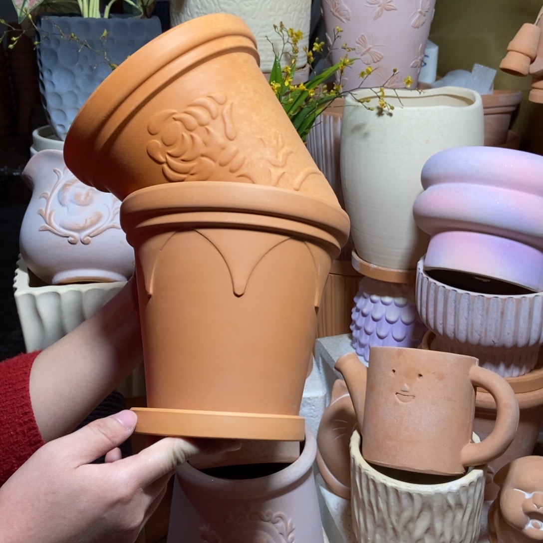 16×15红陶玫瑰+皇冠+托 2套