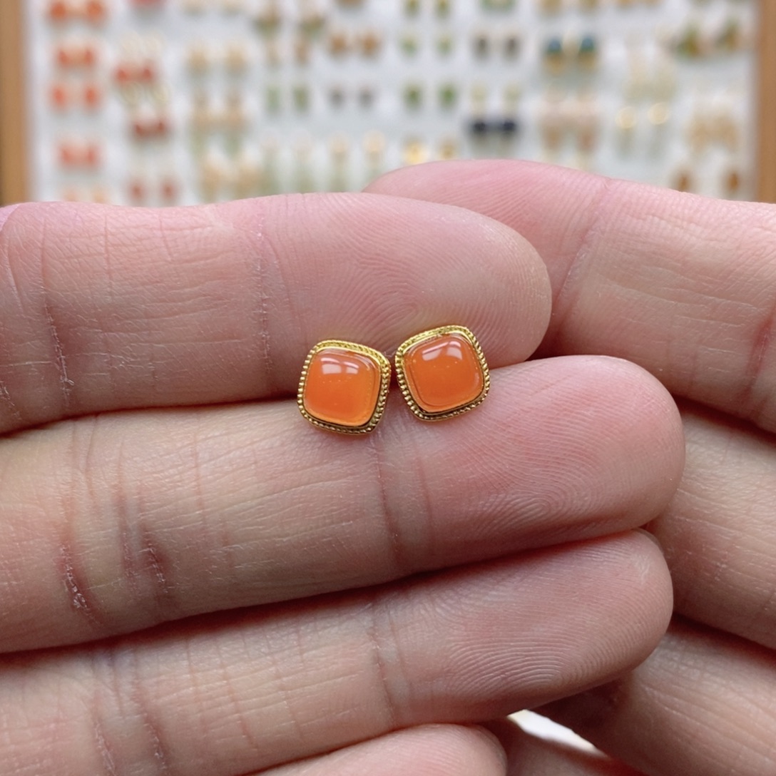 @***哥南红玛瑙银S925镶嵌耳饰