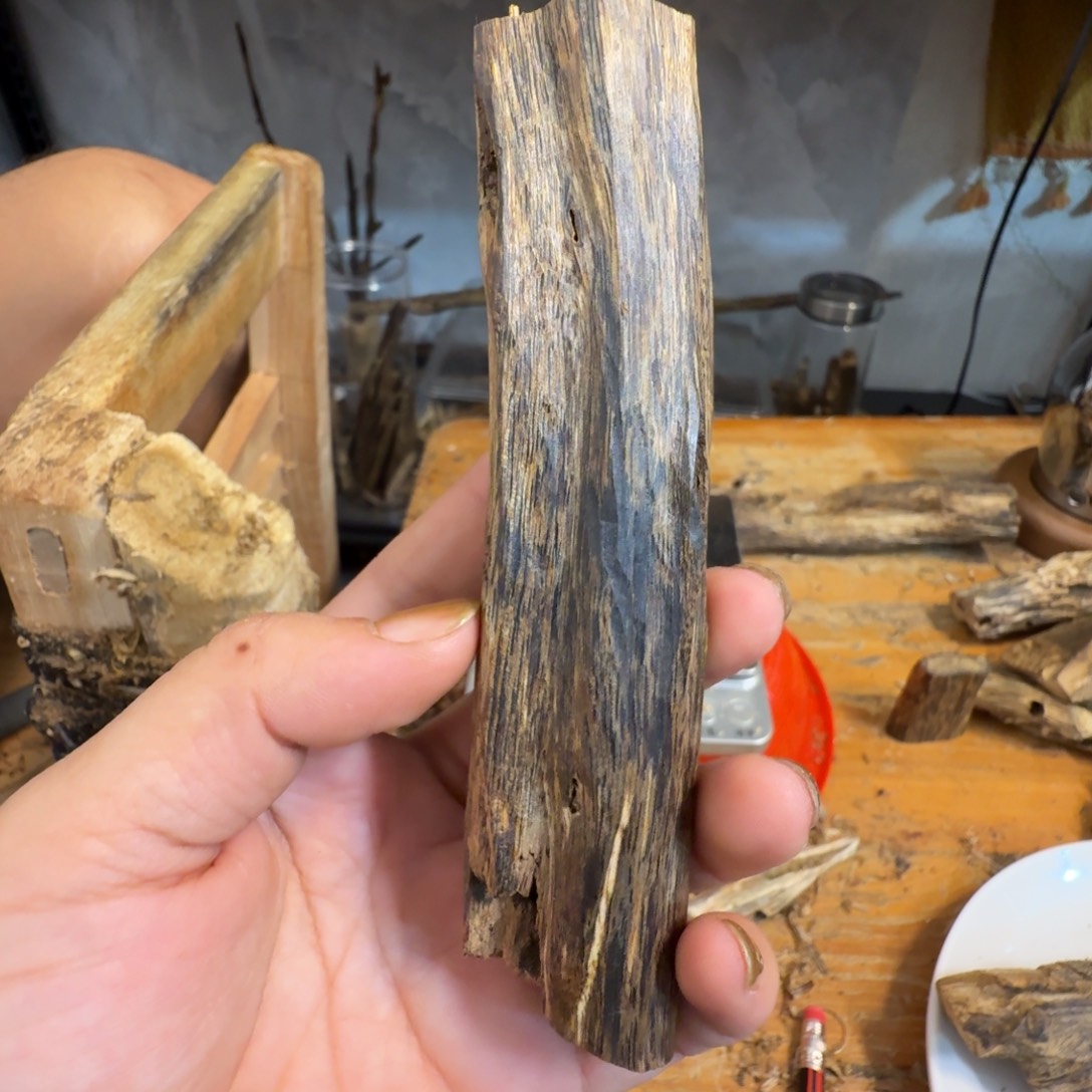 沉香乌身圆叶24克沉香碎屑