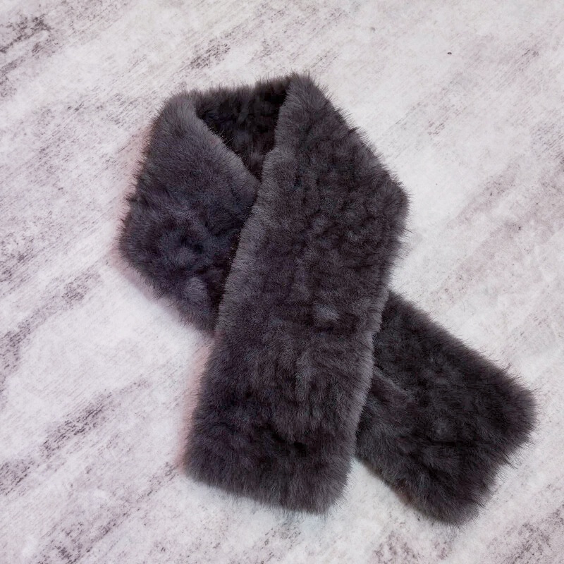 主播同款大衣外套围巾搭配纯色韩版加厚短款新款毛毛交叉围脖围巾