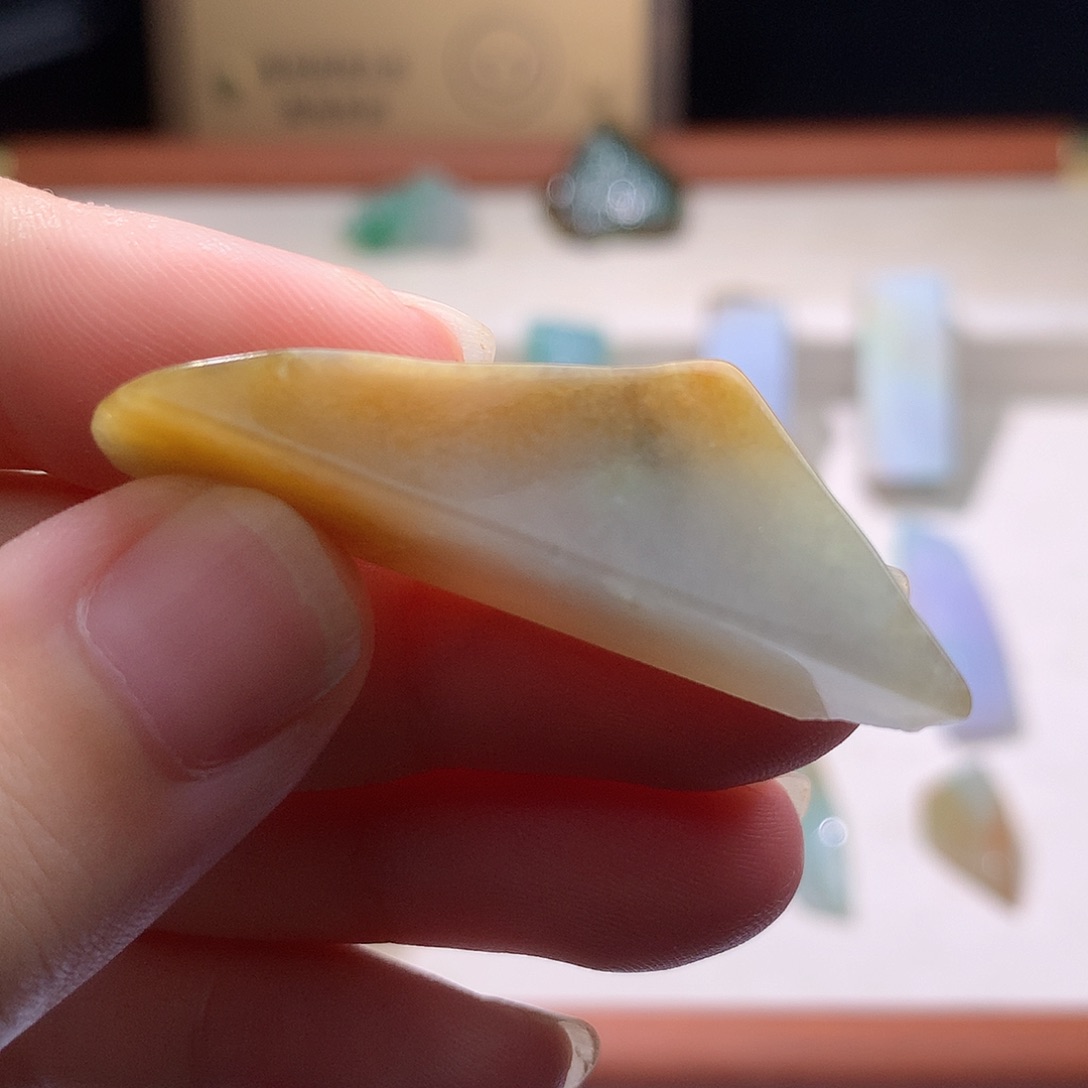 颈饰未镶嵌翡翠福利