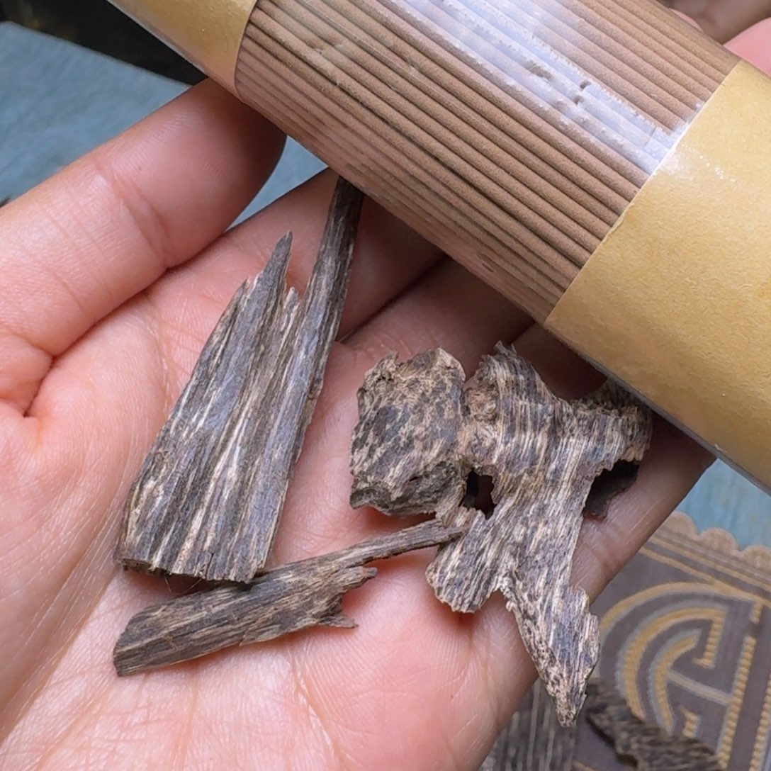 海南沉水尖峰树心4.2克一份