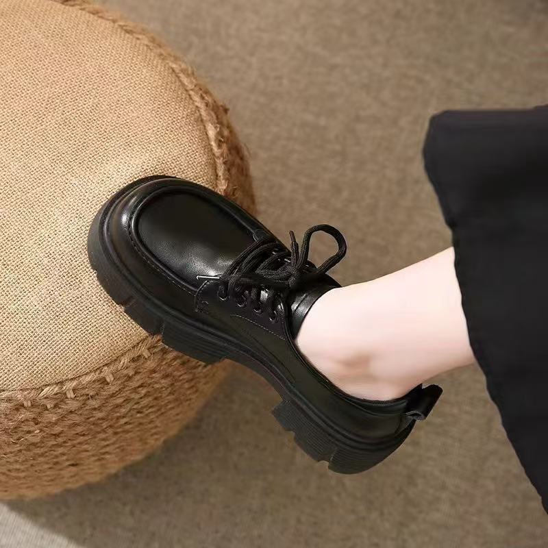透气公主风秋季冬季圆头胶粘乐福鞋黑色皮鞋复古百搭系带女鞋