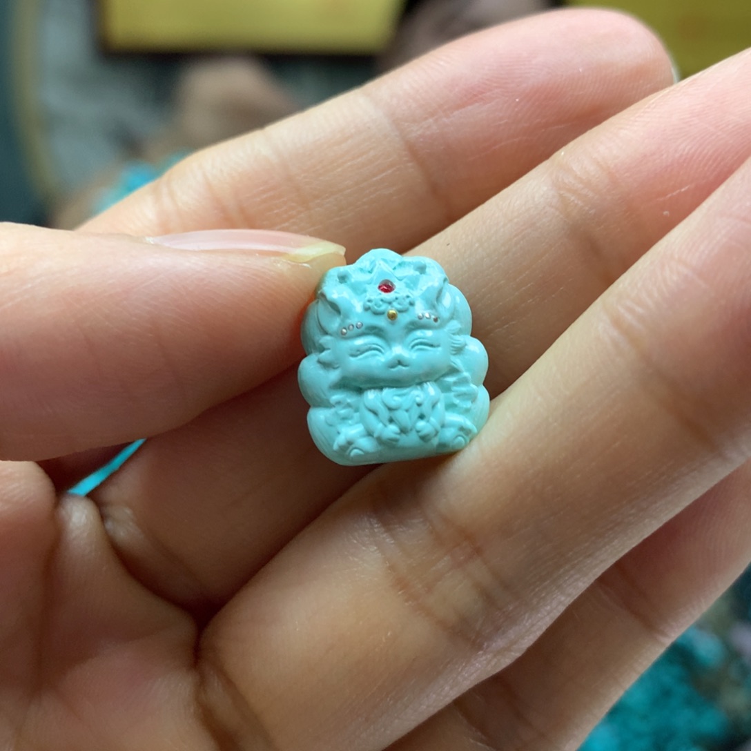 绿松石配饰未镶嵌