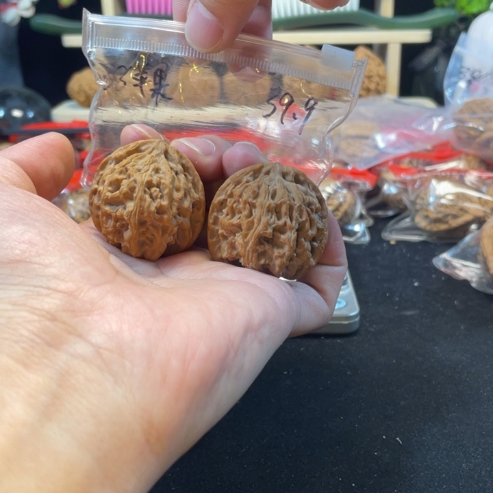 文玩核桃把件38苹果