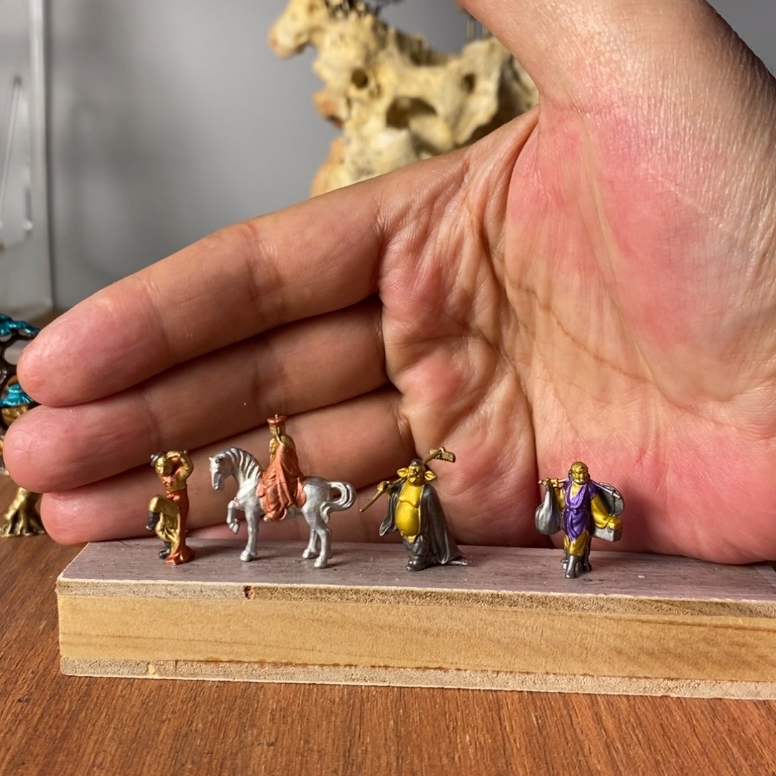 琉璃手工艺品3****4在一起