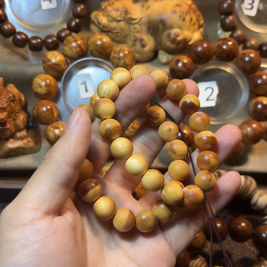 李***遥柏木（崖柏）崖柏1.2