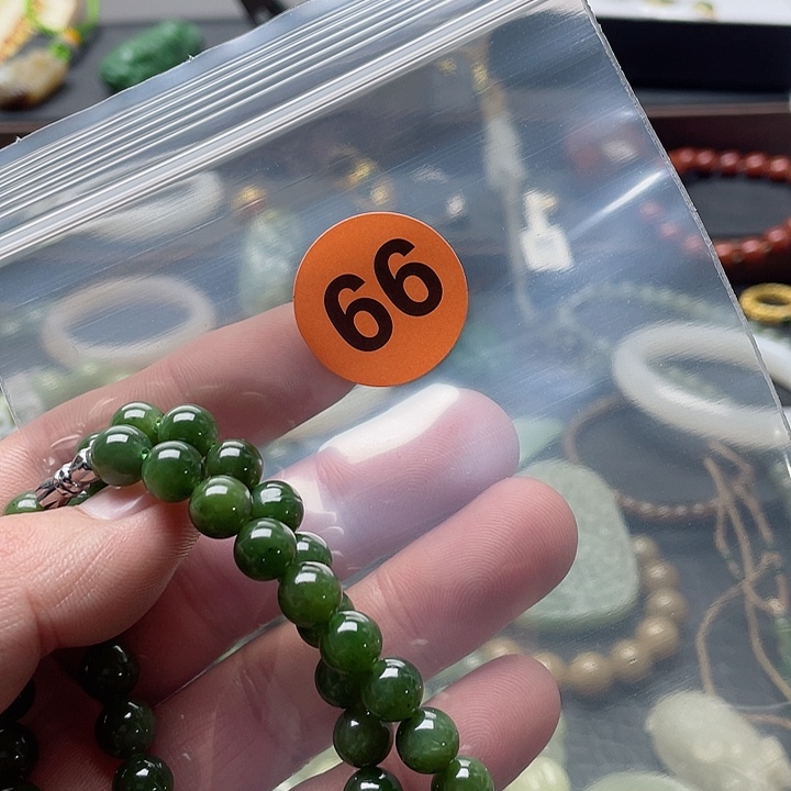 和田玉项链未镶嵌百**放