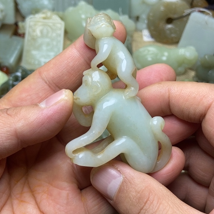 和田玉未镶嵌挂件