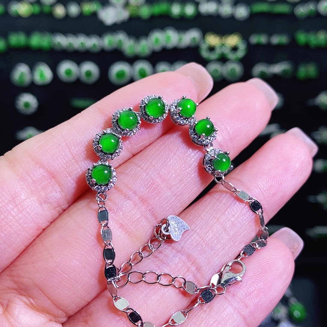 翡翠银S925镶嵌手链多样性