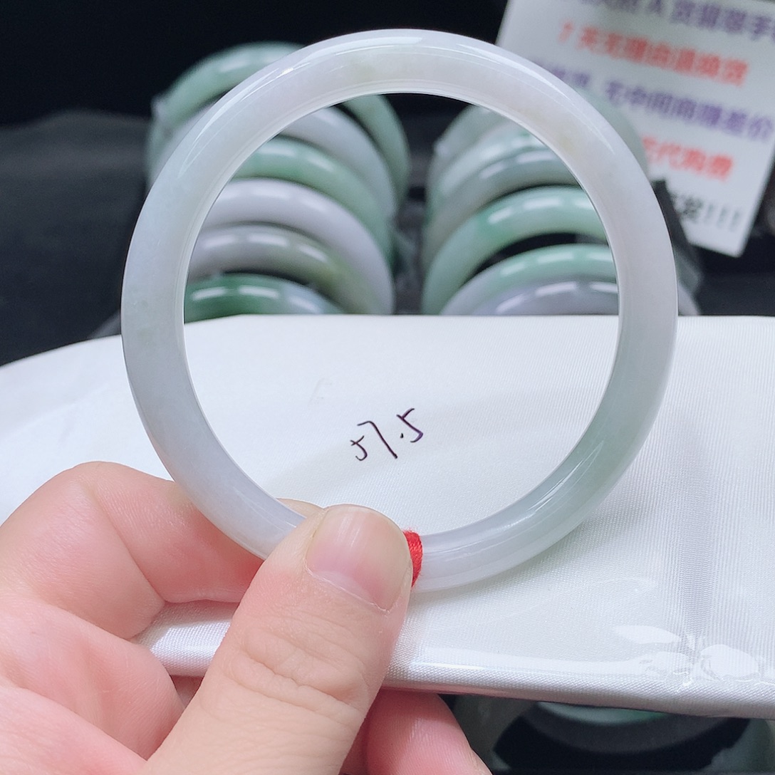 翡翠未镶嵌手镯118