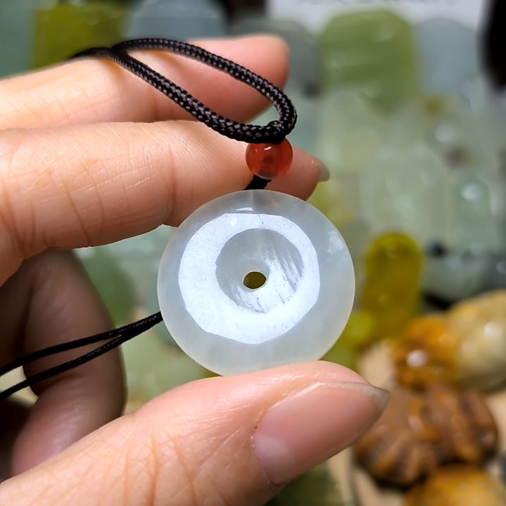 岫玉吊坠(不含链)未镶嵌