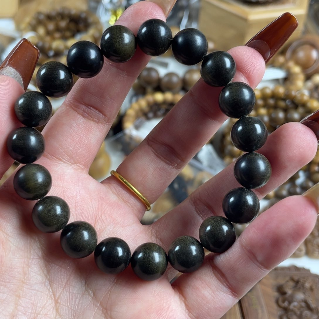 檀香木也***花/老山檀香1.1阴沉